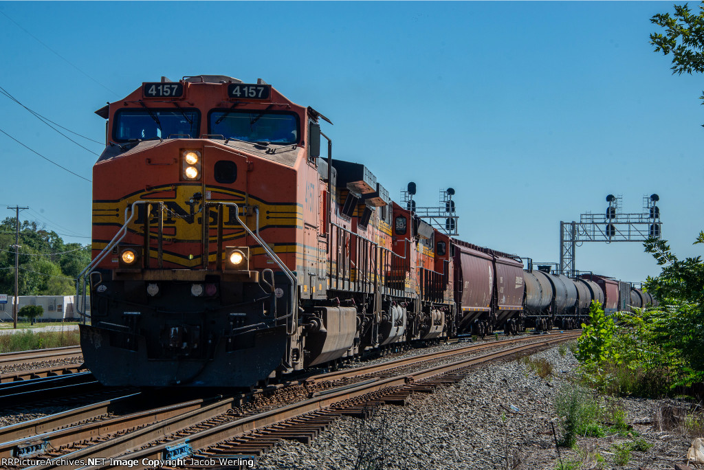 BNSF 4157